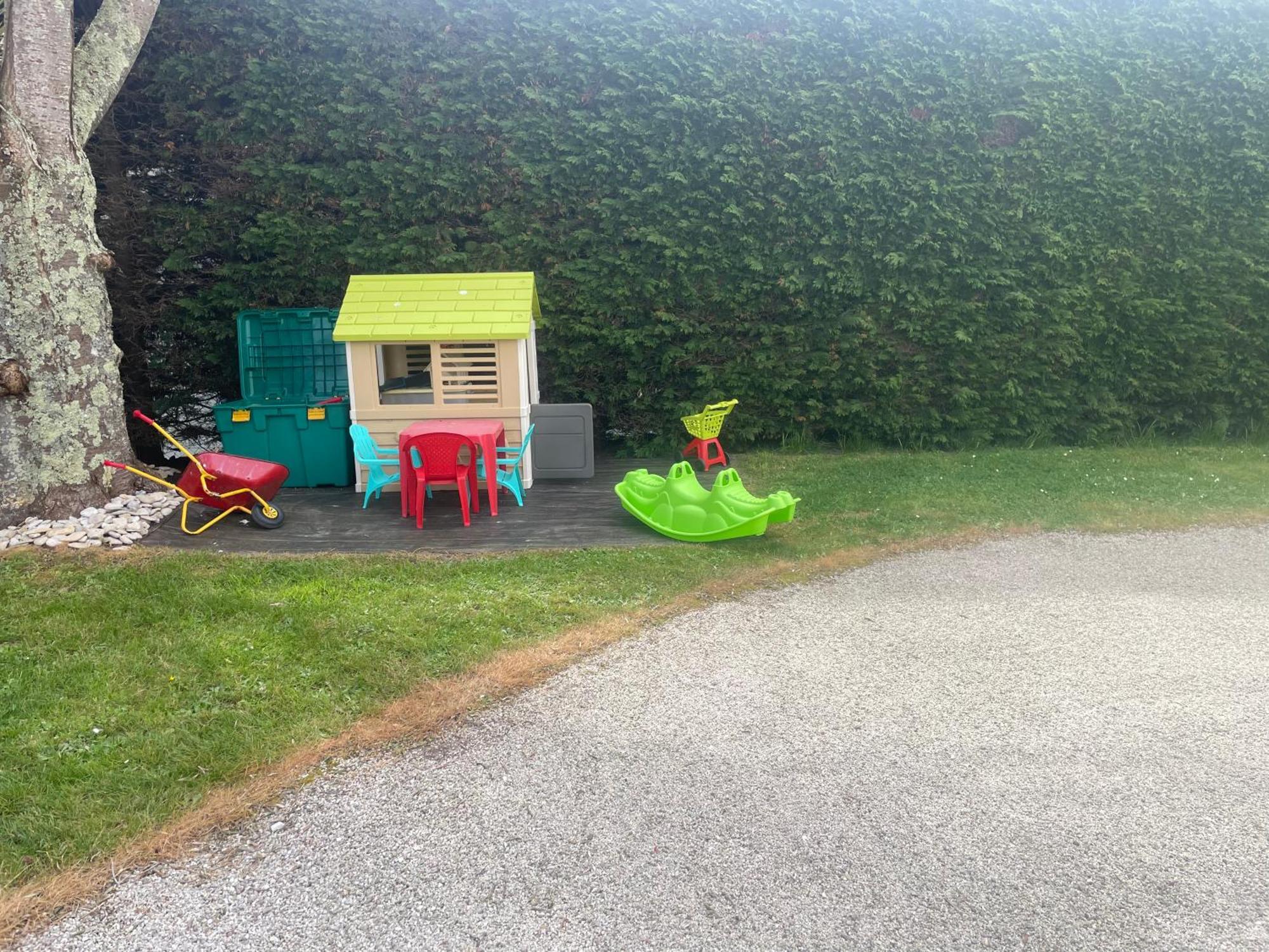 "La Revillaise" Proche Mer, Grand Jardin Clos, 2 A 5 Personnes-Adultes-Enfants- Réville Zewnętrze zdjęcie
